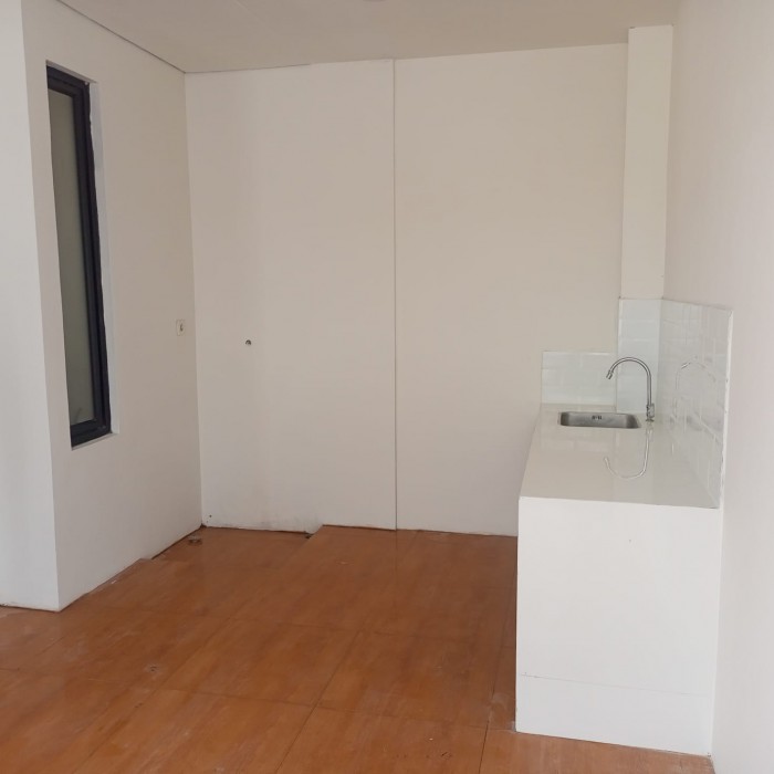 Rumah disewakan di Waterfront Lippo Cikarang